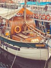 My Sweet Wife: The C My Sweet Wife: The C